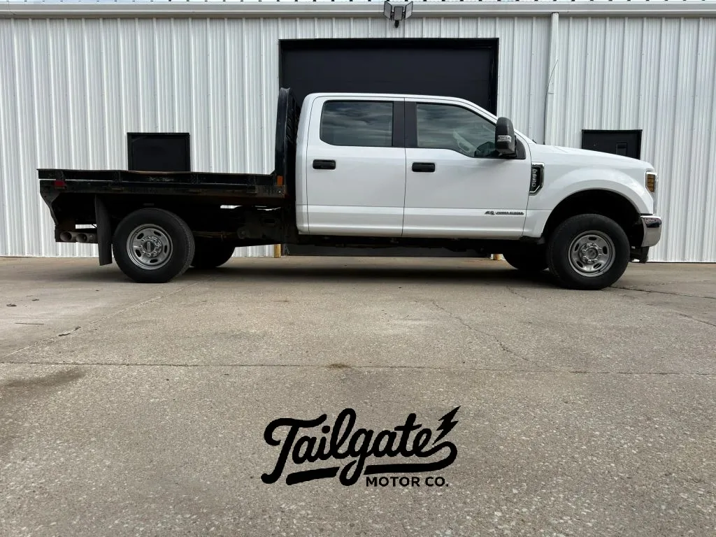 White 2019 Ford F250 Super Duty Crew Cab XL Pickup 4D 8 ft for sale in Wahoo, NE