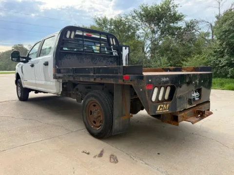 More photos of 2019 Ford F250 Super Duty Crew Cab XL Pickup 4D 8 ft at Tailgate Motor Co. (Wahoo), NE
