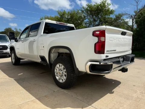 More photos of 2021 Chevrolet Silverado 2500 HD Crew Cab LT Pickup 4D 6 1/2 ft at Tailgate Motor Co. (Wahoo), NE