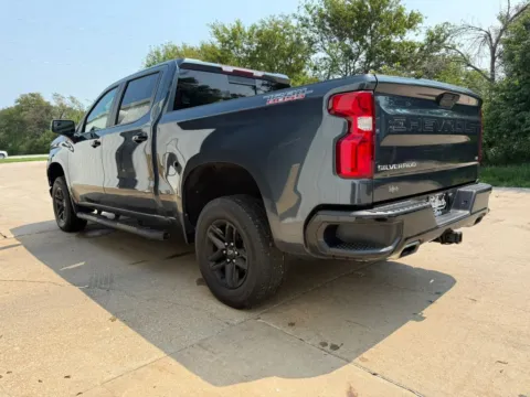 More photos of 2021 Chevrolet Silverado 1500 Crew Cab LT Trail Boss Pickup 4D 5 3/4 ft at Tailgate Motor Co. (Wahoo), NE