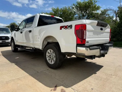 More photos of 2022 Ford F250 Super Duty Crew Cab XLT Pickup 4D 6 3/4 ft at Tailgate Motor Co. (Wahoo), NE