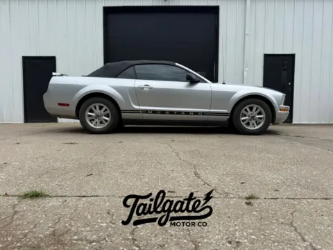 Silver 2007 Ford Mustang Deluxe Convertible 2D for sale in Wahoo, NE