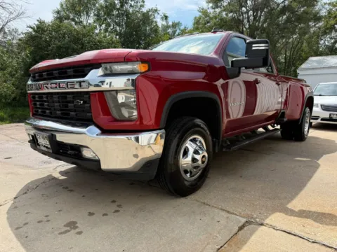 More photos of 2022 Chevrolet Silverado 3500 HD Crew Cab LT Pickup 4D 8 ft at Tailgate Motor Co. (Wahoo), NE