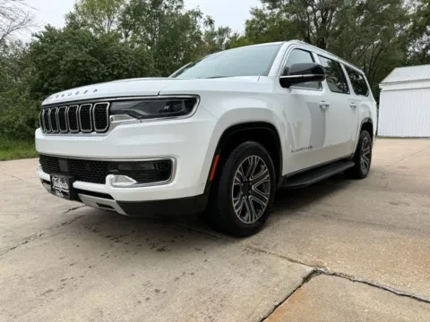 More photos of 2024 Jeep Wagoneer L Series II Sport Utility 4D at Tailgate Motor Co. (Wahoo), NE