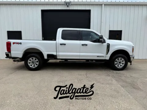 White 2024 Ford F250 Super Duty Crew Cab XLT Pickup 4D 6 3/4 ft for sale in Wahoo, NE