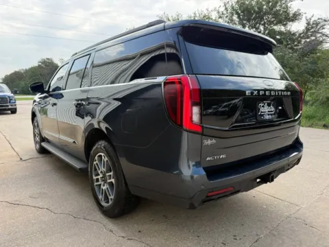 More photos of 2025 Ford Expedition MAX Active Sport Utility 4D at Tailgate Motor Co. (Wahoo), NE