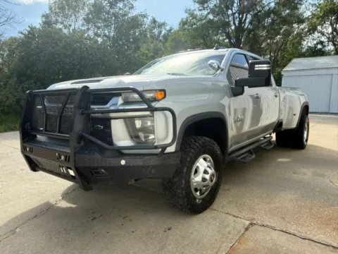 Another view of 2022 Chevrolet Silverado 3500 HD Crew Cab LT Pickup 4D 8 ft for sale in Wahoo, NE at Tailgate Motor Co. (Wahoo)