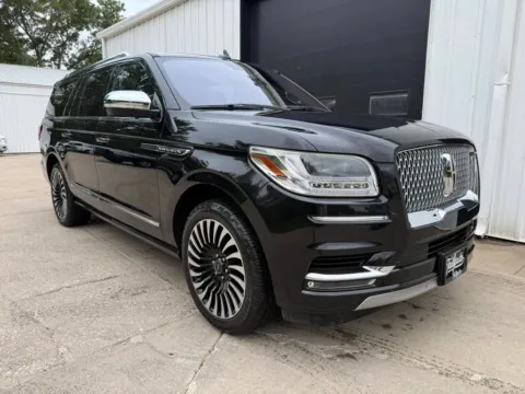 Photos of 2018 Lincoln Navigator L Black Label Sport Utility 4D for sale in Wahoo, NE at Tailgate Motor Co. (Wahoo)