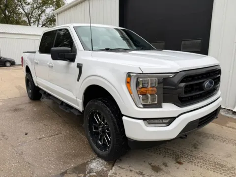 Photos of 2021 Ford F-150 SuperCrew Cab XLT Pickup 4D 5 1/2 ft for sale in Wahoo, NE at Tailgate Motor Co. (Wahoo)