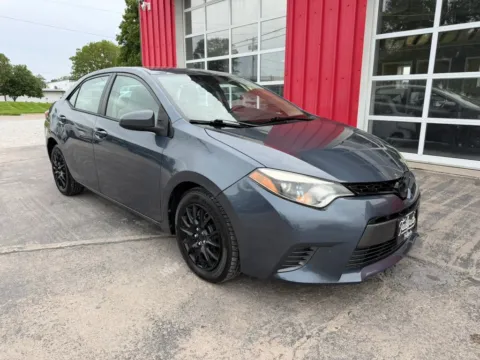 Photos of 2016 Toyota Corolla LE Sedan 4D for sale in Fremont, NE at Tailgate Motor Co. (Fremont South)