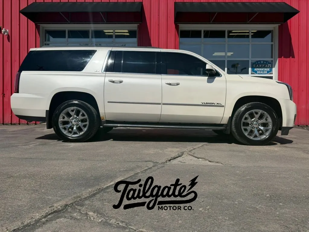 White 2015 GMC Yukon XL SLT Sport Utility 4D for sale in Fremont, NE