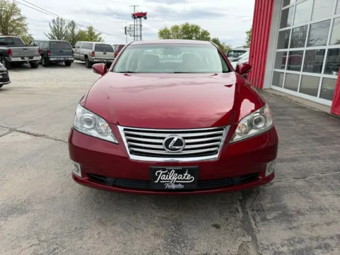 Another view of 2011 Lexus ES 350 Sedan 4D for sale in Fremont, NE at Tailgate Motor Co. (Fremont South)
