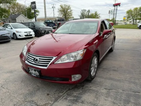 More photos of 2011 Lexus ES 350 Sedan 4D at Tailgate Motor Co. (Fremont South), NE