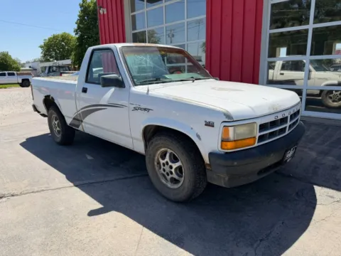 Photos of 1996 Dodge Dakota Regular Cab Sport Short Bed for sale in Fremont, NE at Tailgate Motor Co. (Fremont South)