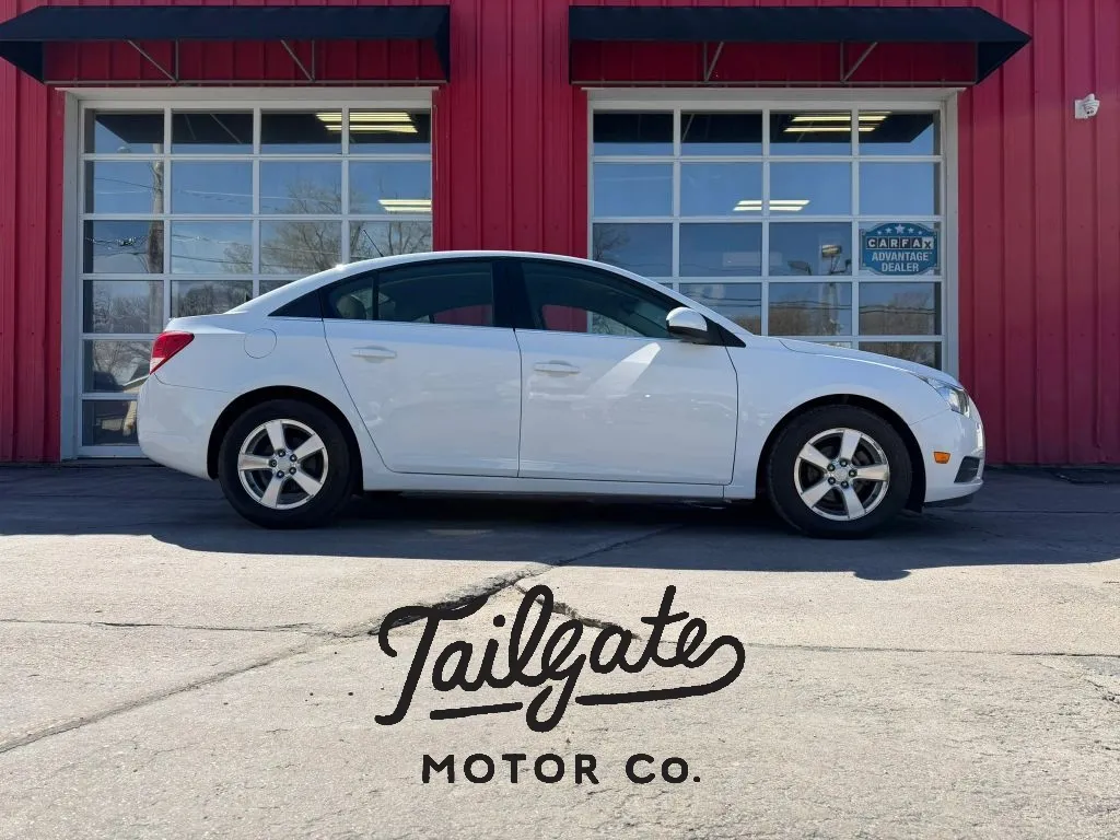 White 2011 Chevrolet Cruze LT Sedan 4D for sale in Fremont, NE