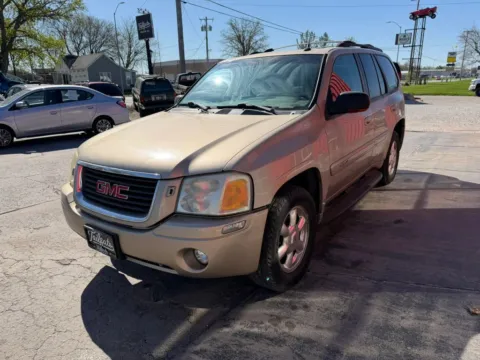 More photos of 2004 GMC Envoy SLT Sport Utility 4D at Tailgate Motor Co. (Fremont South), NE