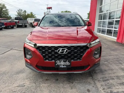 Another view of 2019 Hyundai Santa Fe 2.0T Limited Sport Utility 4D for sale in Fremont, NE at Tailgate Motor Co. (Fremont South)