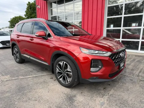 Photos of 2019 Hyundai Santa Fe 2.0T Limited Sport Utility 4D for sale in Fremont, NE at Tailgate Motor Co. (Fremont South)