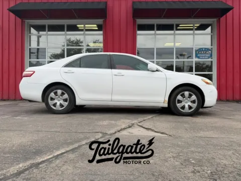 White 2009 Toyota Camry LE Sedan 4D for sale in Fremont, NE
