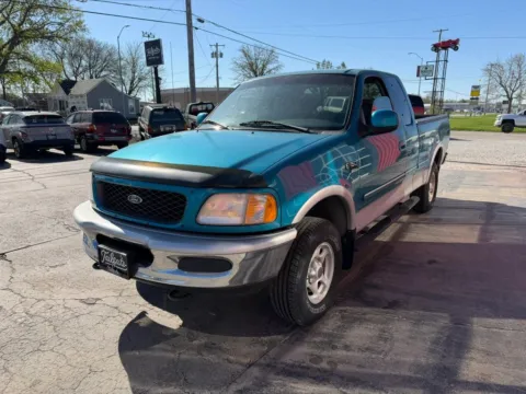 More photos of 1998 Ford F-150 Super Cab Short Bed at Tailgate Motor Co. (Fremont South), NE