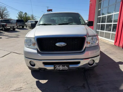 Another view of 2006 Ford F-150 SuperCrew Cab XLT Pickup 4D 6 1/2 ft for sale in Fremont, NE at Tailgate Motor Co. (Fremont South)