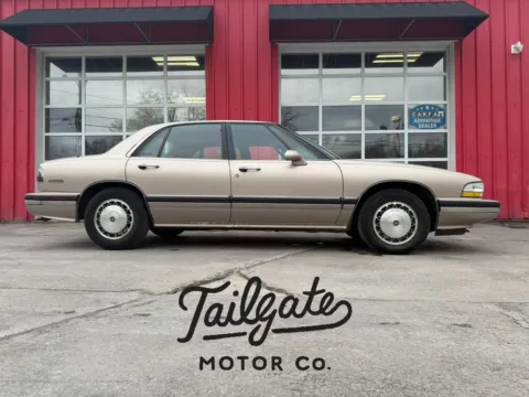 Gold 1992 Buick LeSabre Limited Sedan 4D for sale in Fremont, NE