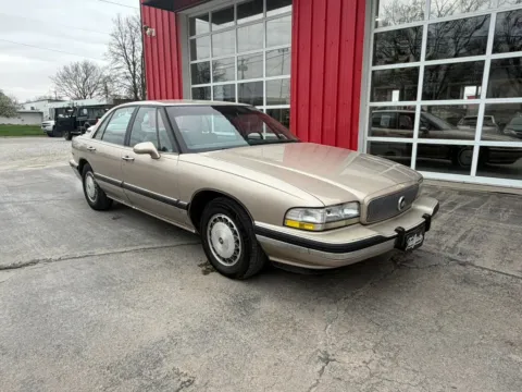 Photos of 1992 Buick LeSabre Limited Sedan 4D for sale in Fremont, NE at Tailgate Motor Co. (Fremont South)