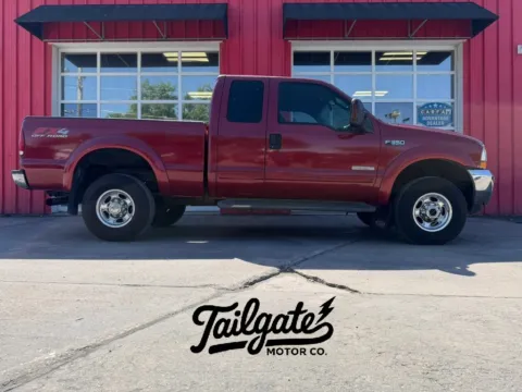 Red 2003 Ford F350 Super Duty Super Cab Lariat Pickup 4D 6 3/4 ft for sale in Fremont, NE