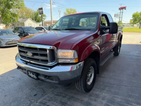 More photos of 2003 Ford F350 Super Duty Super Cab Lariat Pickup 4D 6 3/4 ft at Tailgate Motor Co. (Fremont South), NE