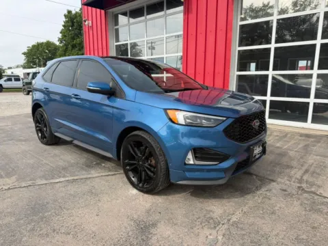 Photos of 2019 Ford Edge ST Sport Utility 4D for sale in Fremont, NE at Tailgate Motor Co. (Fremont South)