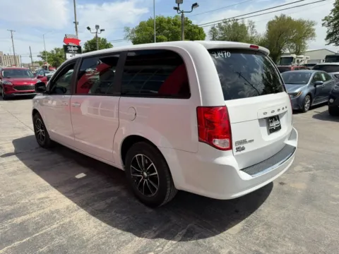 More photos of 2019 Dodge Grand Caravan Passenger GT Minivan 4D at Tailgate Motor Co. (Fremont South), NE