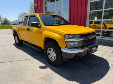 Photos of 2005 Chevrolet Colorado Extended Cab LS Pickup 4D 6 ft for sale in Fremont, NE at Tailgate Motor Co. (Fremont South)