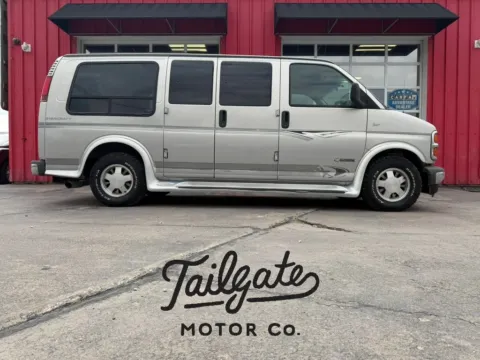 Silver 1998 Chevrolet Express 1500 Passenger Van for sale in Fremont, NE