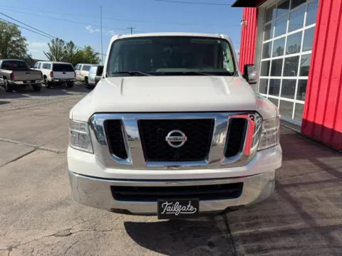 Another view of 2019 Nissan NV3500 HD Passenger SV Van 3D for sale in Fremont, NE at Tailgate Motor Co. (Fremont South)