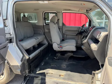 Another view of 2011 Honda Element LX Sport Utility 4D for sale in Fremont, NE at Tailgate Motor Co. (Fremont South)