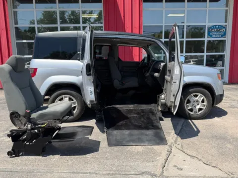 Photos of 2011 Honda Element LX Sport Utility 4D for sale in Fremont, NE at Tailgate Motor Co. (Fremont South)