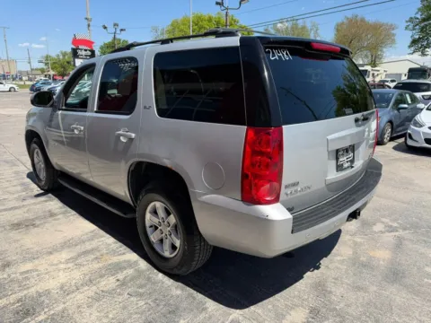 More photos of 2011 GMC Yukon SLT Sport Utility 4D at Tailgate Motor Co. (Fremont South), NE