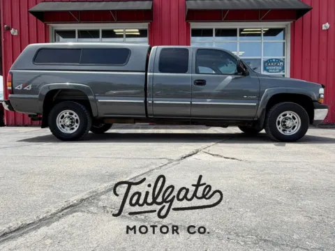 Gray 2000 Chevrolet Silverado 2500 HD Extended Cab Long Bed for sale in Fremont, NE