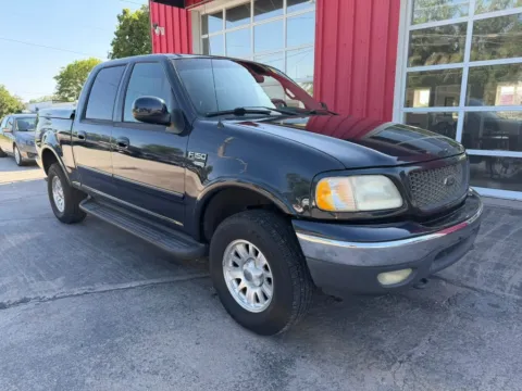 Photos of 2001 Ford F-150 SuperCrew Cab Lariat Styleside Pickup 4D 5 1/2 ft for sale in Fremont, NE at Tailgate Motor Co. (Fremont South)