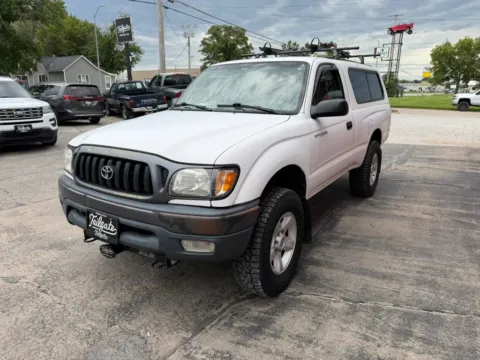 More photos of 2001 Toyota Tacoma Regular Cab Short Bed at Tailgate Motor Co. (Fremont South), NE