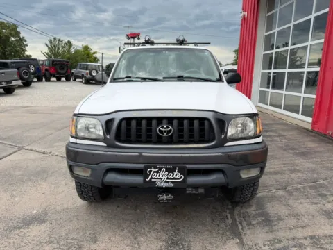 Another view of 2001 Toyota Tacoma Regular Cab Short Bed for sale in Fremont, NE at Tailgate Motor Co. (Fremont South)