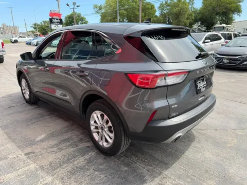 More photos of 2021 Ford Escape SE Hybrid Sport Utility 4D at Tailgate Motor Co. (Fremont South), NE