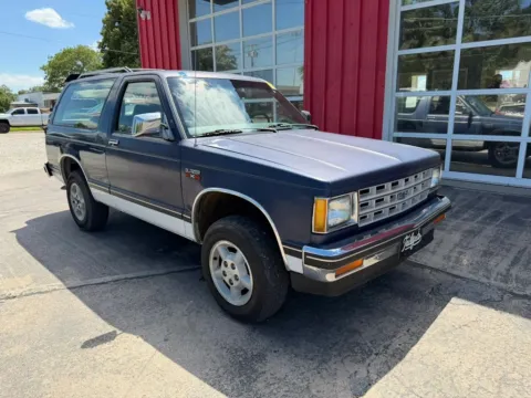 Photos of 1984 Chevrolet S10 Blazer Standard 2D Utility 4WD for sale in Fremont, NE at Tailgate Motor Co. (Fremont South)