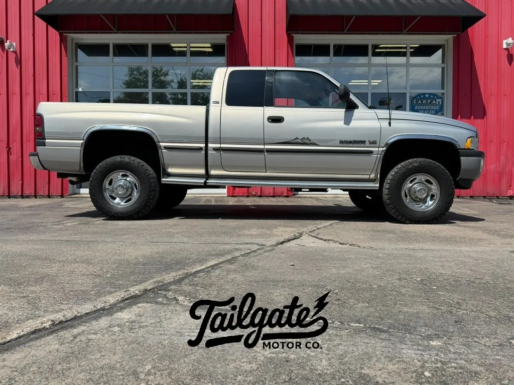 Silver 1998 Dodge Ram 2500 Quad Cab Long Bed for sale in Fremont, NE