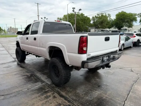 More photos of 2004 Chevrolet Silverado 2500 HD Crew Cab LS Pickup 4D 6 1/2 ft at Tailgate Motor Co. (Fremont South), NE
