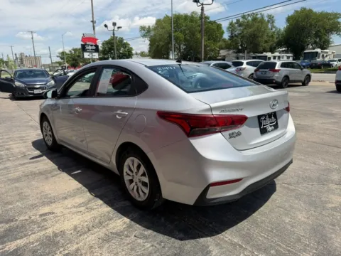 More photos of 2020 Hyundai Accent SE Sedan 4D at Tailgate Motor Co. (Fremont South), NE