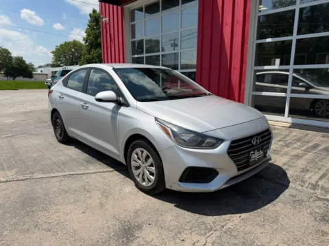 Photos of 2020 Hyundai Accent SE Sedan 4D for sale in Fremont, NE at Tailgate Motor Co. (Fremont South)