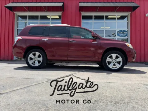 Red 2010 Toyota Highlander Limited Sport Utility 4D for sale in Fremont, NE