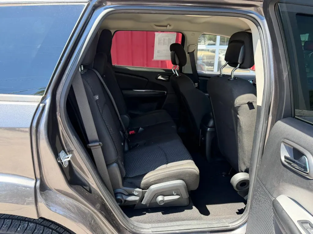 Dodge Journey photo 16