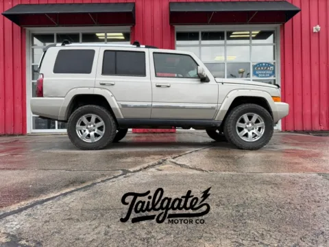 Silver 2007 Jeep Commander Overland Sport Utility 4D for sale in Fremont, NE